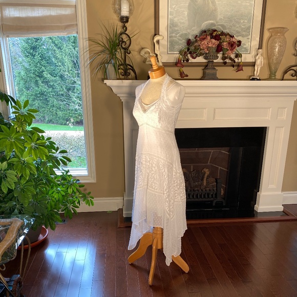 NWOT -  TAYLOR Halter Handkerchief Hem SheathDress - Picture 6 of 16